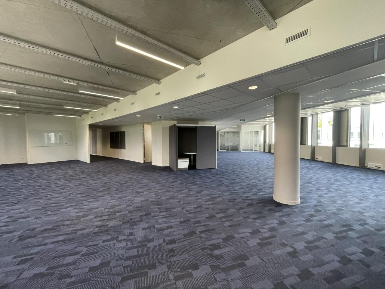 Bureau Saint-Herblain 1667m² Location bureau Saint-Herblain Loire-Atlantique OLBUR2318340 1